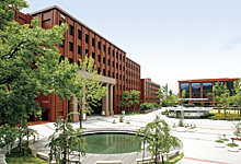 龍谷大学