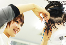 京都美容専門学校